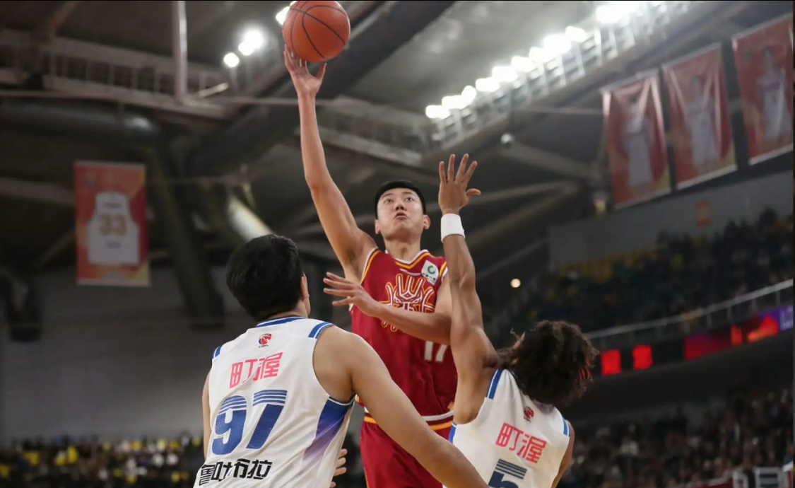 bti体育-不是于米提不是张宁！一记三分奠定山西赢球基调，球迷：你是MVP